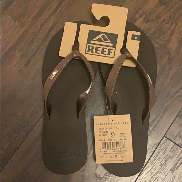 reef women's cushion luna sandal